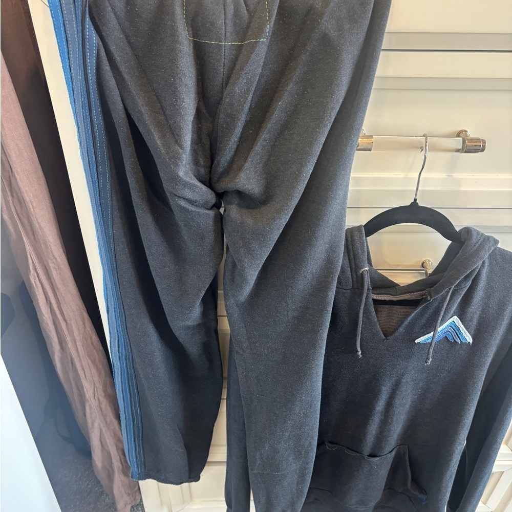 Aviator nation set